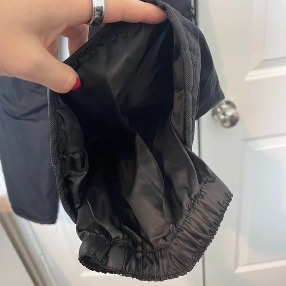 Pulse Snowboarding Pants in Black - Picture 6 of 7